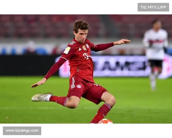 全面解析莱万多夫斯基如何一步步踏上世界足坛巨星成名之路巅峰旅